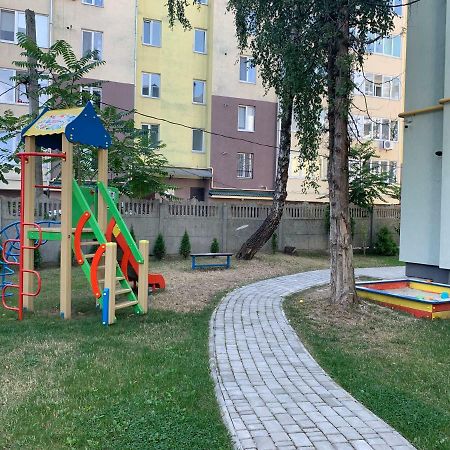 Comfort Place In The City Centre Ivano-Frankivsk Exterior foto